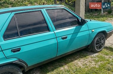 Хэтчбек Skoda Favorit 1992 в Львове