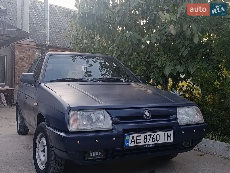 Skoda Favorit