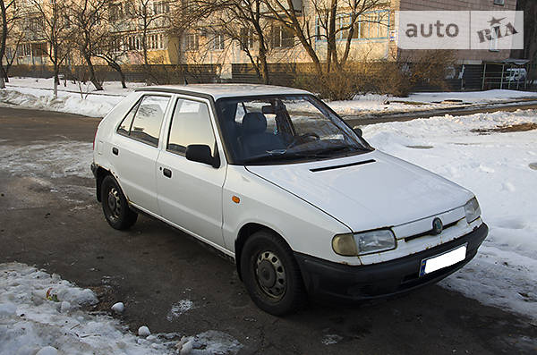 Хетчбек Skoda Felicia 1996 в Києві