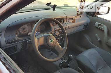 Хетчбек Skoda Felicia 2001 в 