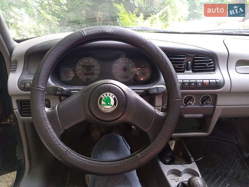 Хетчбек Skoda Felicia 1999 в Києві