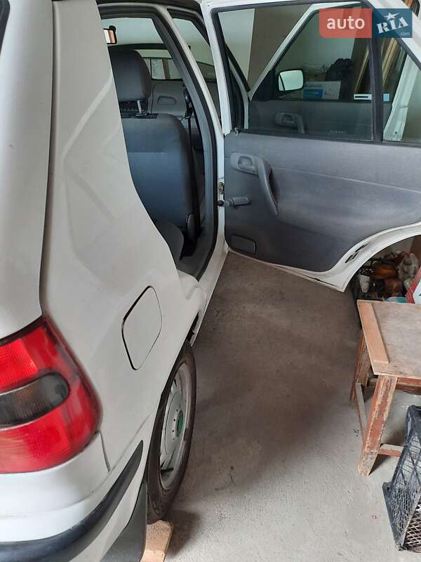 Хетчбек Skoda Felicia 2000 в Києві