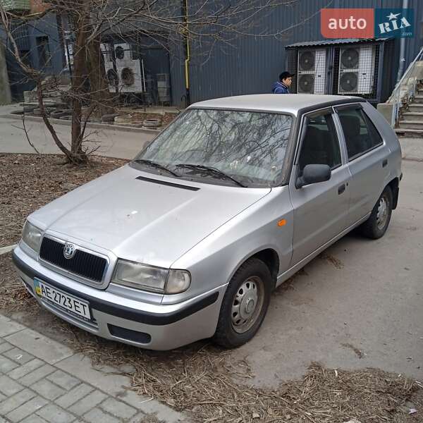 Хэтчбек Skoda Felicia 2000 в Днепре