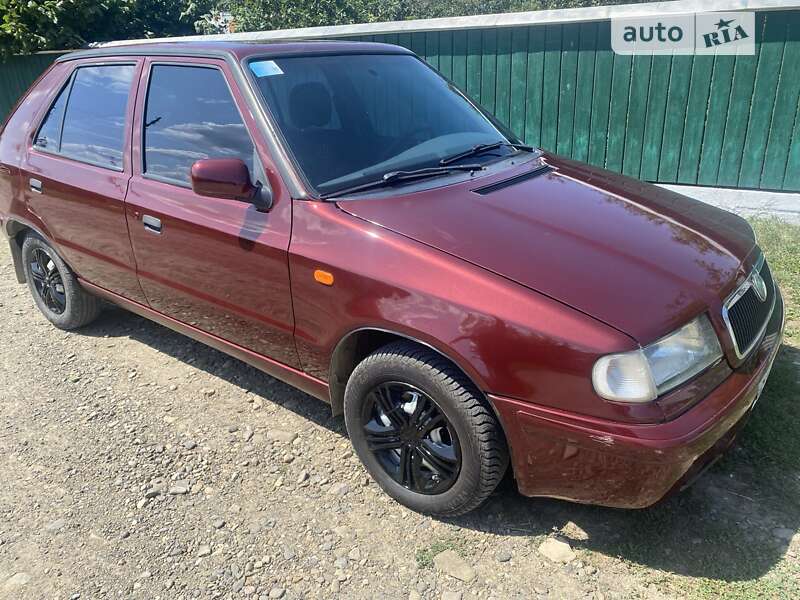 Хетчбек Skoda Felicia 1997 в Чернівцях