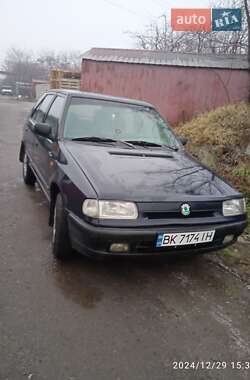 Хэтчбек Skoda Felicia 1995 в Ровно