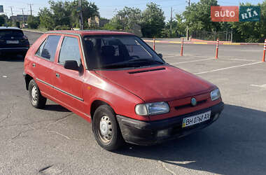 Хэтчбек Skoda Felicia 1996 в 