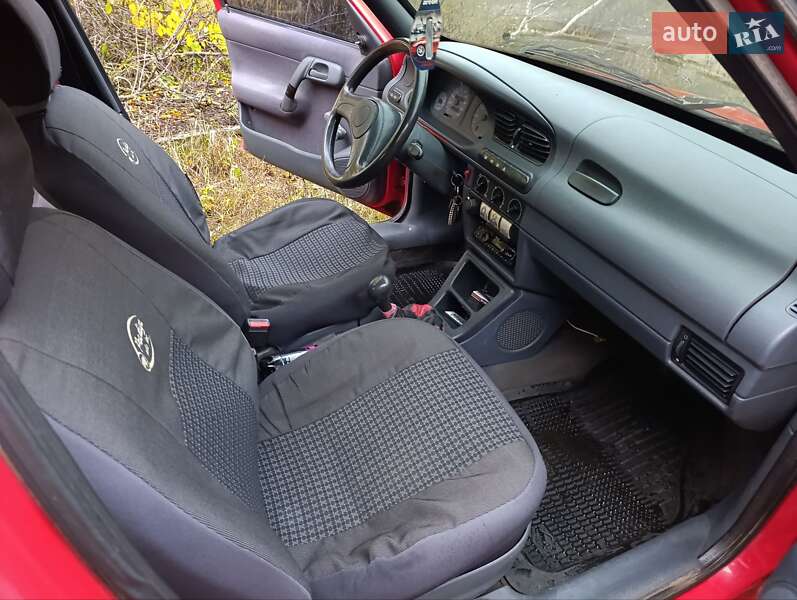 Хэтчбек Skoda Felicia 1995 в Полтаве фото 4 Хэтчбек Skoda Felicia 1995 в Полтаве
