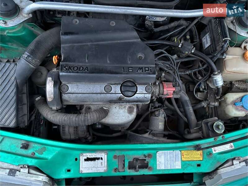 Хетчбек Skoda Felicia 1998 в Запоріжжі