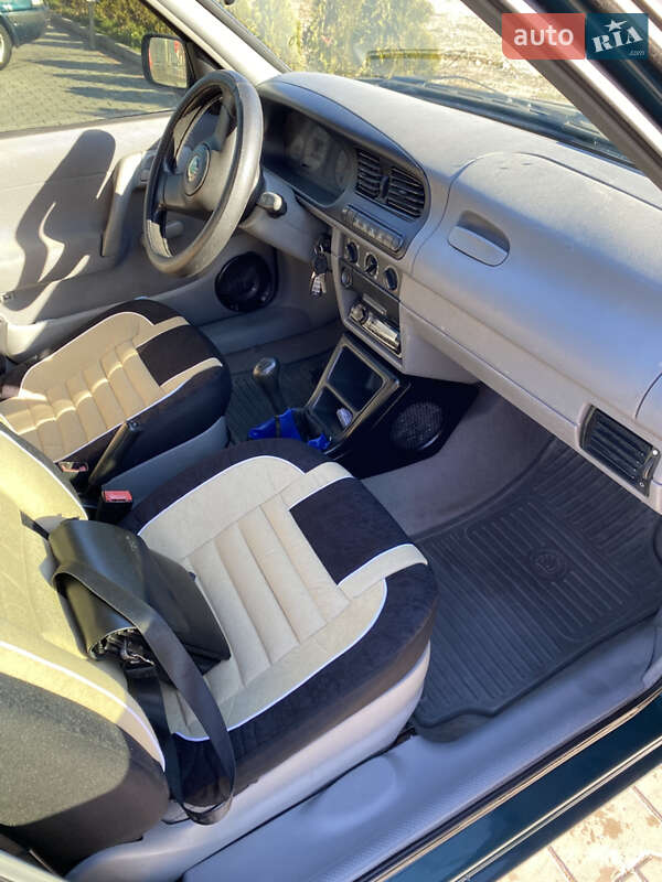 Хэтчбек Skoda Felicia 1999 в Тернополе