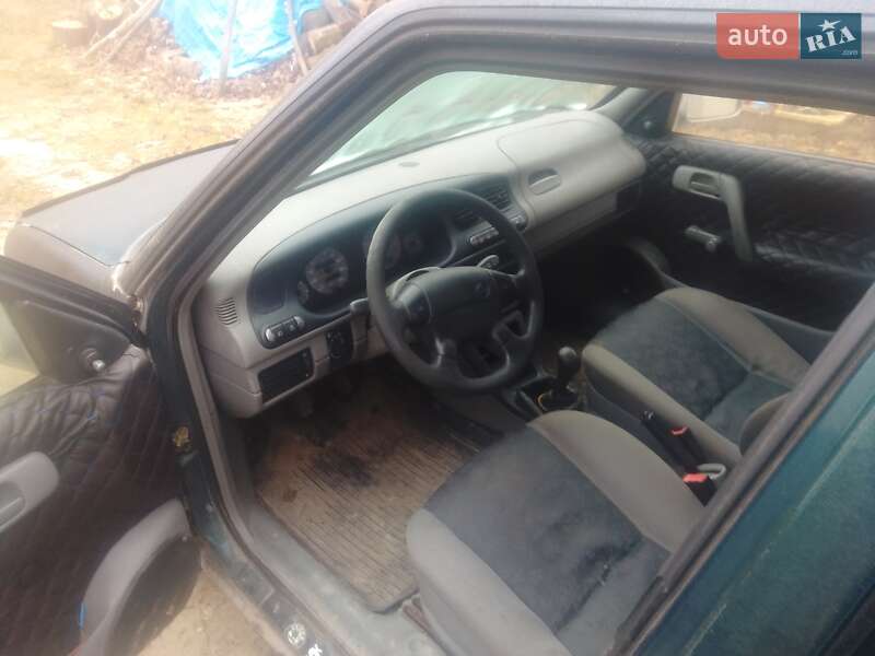 Хэтчбек Skoda Felicia 1999 в Жовкве