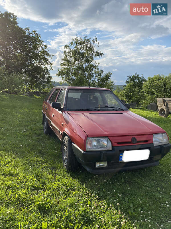 Универсал Skoda Forman 1994 в Дрогобыче