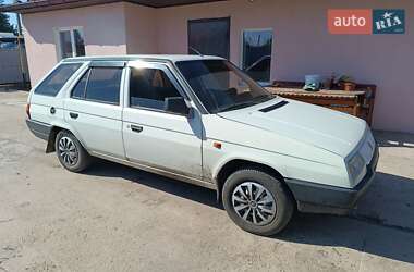 Универсал Skoda Forman 1993 в 