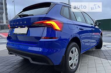 Внедорожник / Кроссовер Skoda Kamiq 2021 в 