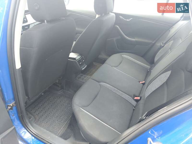 Внедорожник / Кроссовер Skoda Kamiq 2021 в Ужгороде