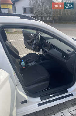 Внедорожник / Кроссовер Skoda Kamiq 2023 в Долинской