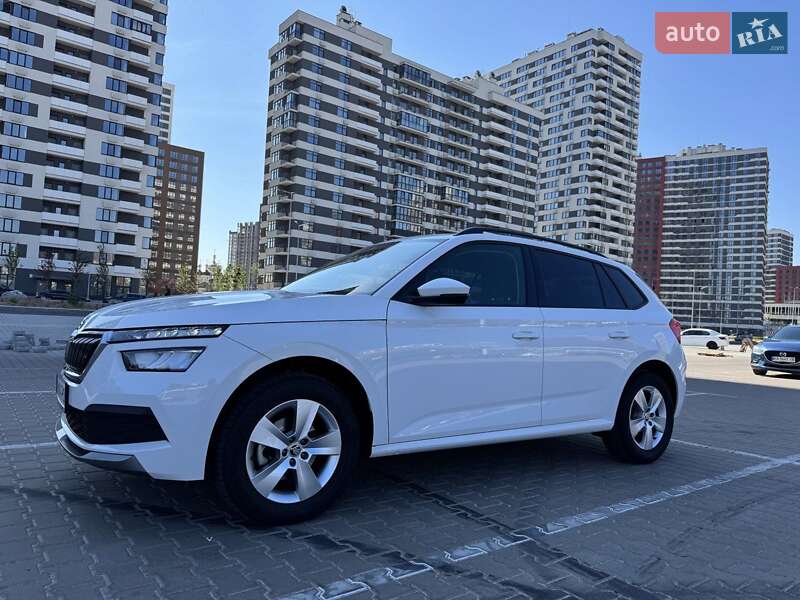 Позашляховик / Кросовер Skoda Kamiq 2023 в Києві