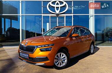 Внедорожник / Кроссовер Skoda Kamiq 2022 в Киеве