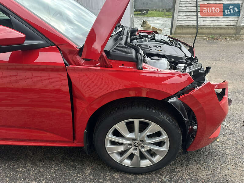 Внедорожник / Кроссовер Skoda Kamiq 2021 в Житомире