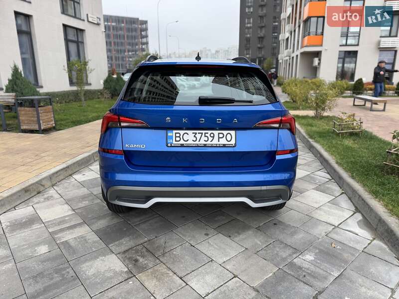 Внедорожник / Кроссовер Skoda Kamiq 2022 в Киеве