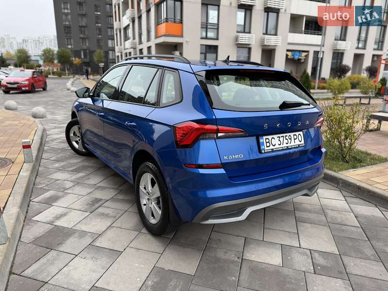 Внедорожник / Кроссовер Skoda Kamiq 2022 в Киеве