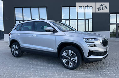 Позашляховик / Кросовер Skoda Karoq 2022 в 