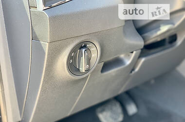 Внедорожник / Кроссовер Skoda Karoq 2018 в 