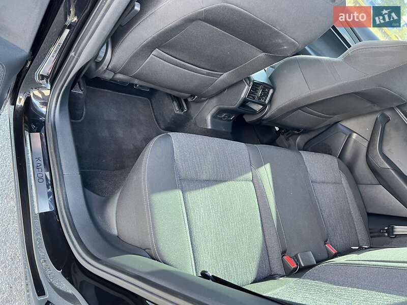 Позашляховик / Кросовер Skoda Karoq 2019 в Києві