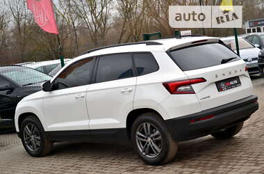 Внедорожник / Кроссовер Skoda Karoq 2020 в 