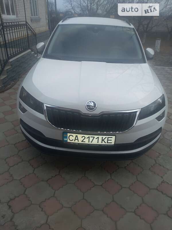 Внедорожник / Кроссовер Skoda Karoq 2020 в Умани