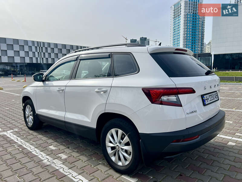 Внедорожник / Кроссовер Skoda Karoq 2020 в Одессе