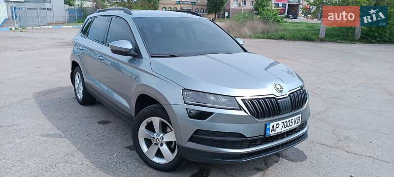 Внедорожник / Кроссовер Skoda Karoq 2019 в Запорожье