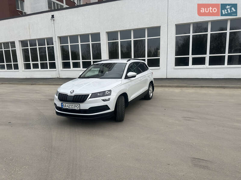 Внедорожник / Кроссовер Skoda Karoq 2018 в Киеве