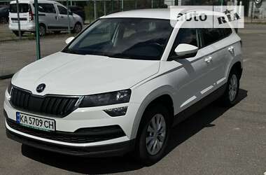 Внедорожник / Кроссовер Skoda Karoq 2021 в Киеве