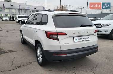 Внедорожник / Кроссовер Skoda Karoq 2021 в Киеве