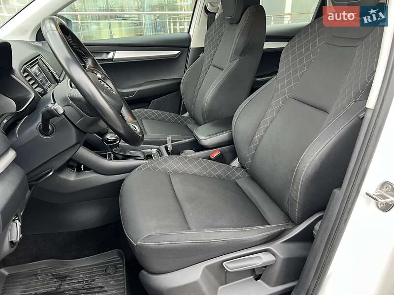 Позашляховик / Кросовер Skoda Karoq 2021 в Києві