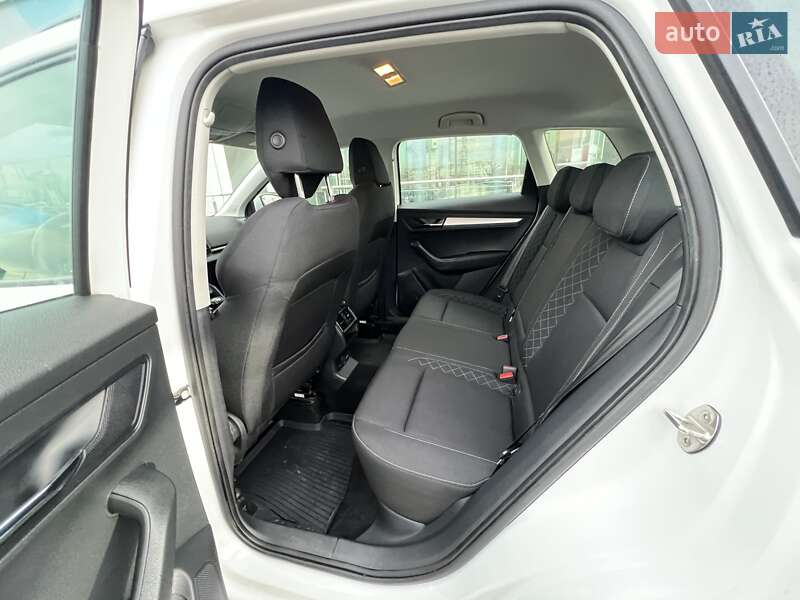 Позашляховик / Кросовер Skoda Karoq 2021 в Києві