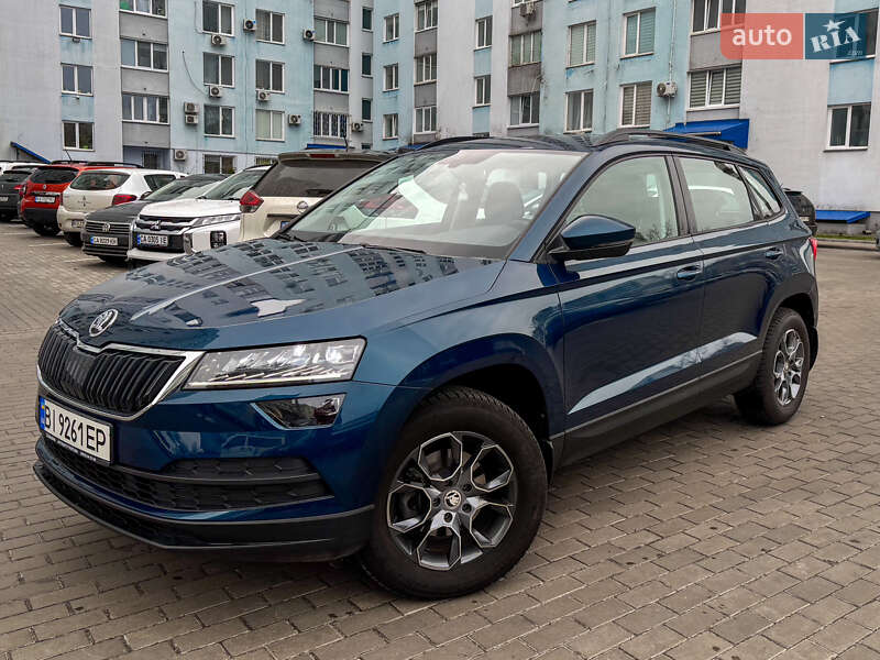 Внедорожник / Кроссовер Skoda Karoq 2020 в 