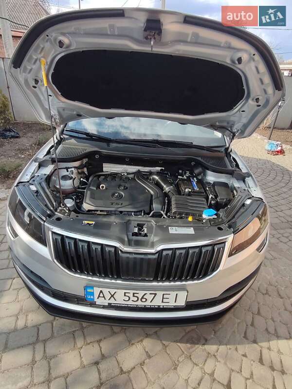 Внедорожник / Кроссовер Skoda Karoq 2018 в Харькове