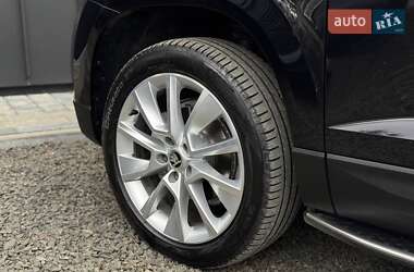 Внедорожник / Кроссовер Skoda Karoq 2021 в 