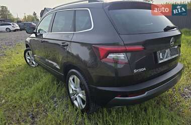 Внедорожник / Кроссовер Skoda Karoq 2017 в 