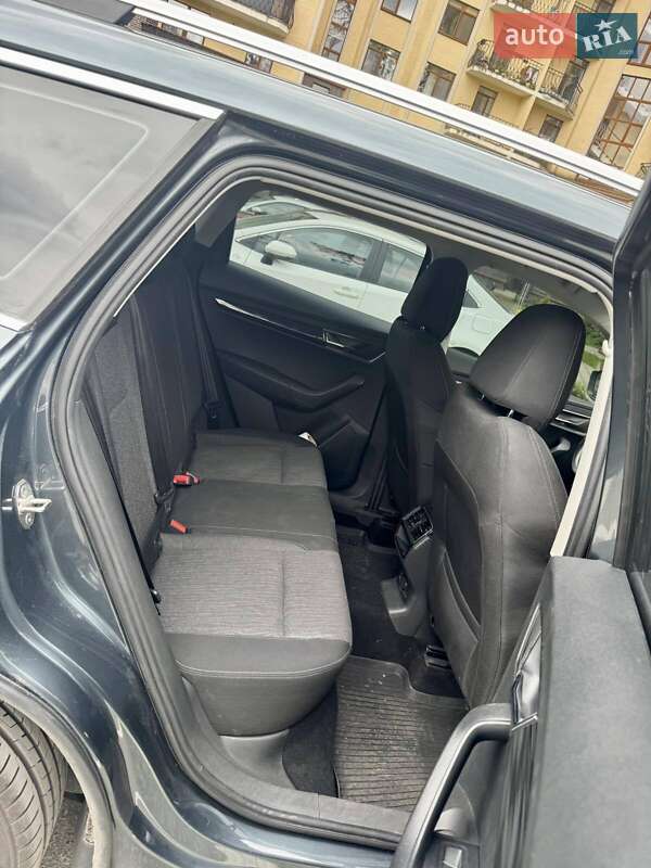 Позашляховик / Кросовер Skoda Karoq 2018 в Бучі