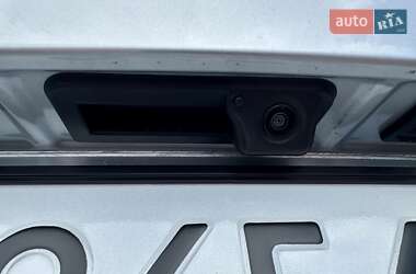 Внедорожник / Кроссовер Skoda Karoq 2024 в 