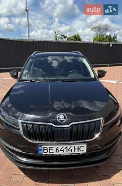 Внедорожник / Кроссовер Skoda Karoq 2017 в 