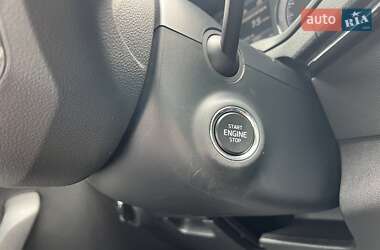 Внедорожник / Кроссовер Skoda Karoq 2022 в 