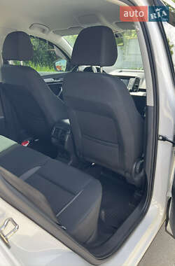 Внедорожник / Кроссовер Skoda Karoq 2022 в 