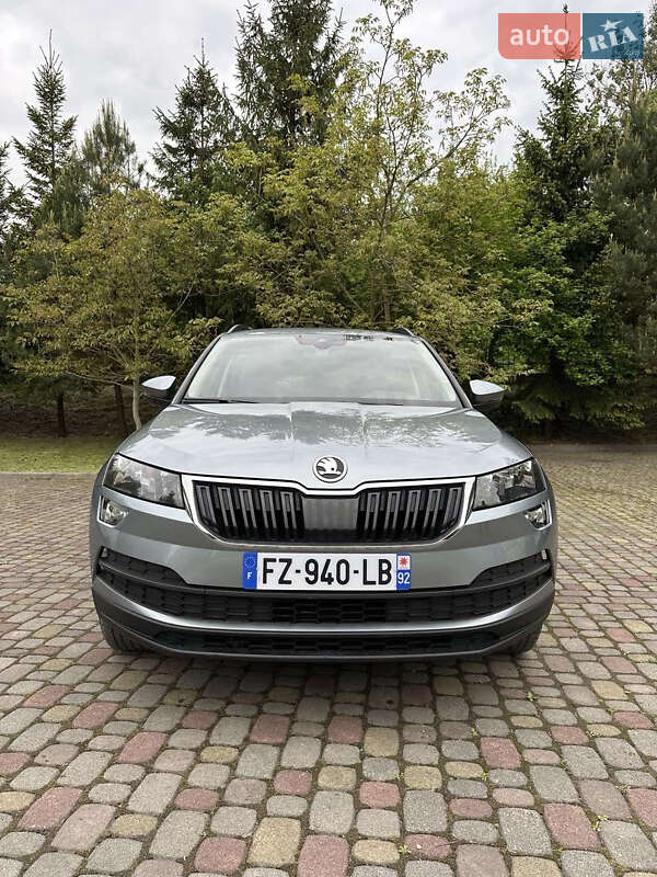 Внедорожник / Кроссовер Skoda Karoq 2021 в 