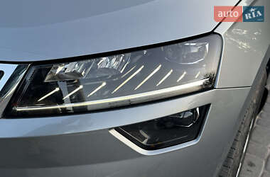 Внедорожник / Кроссовер Skoda Karoq 2021 в 