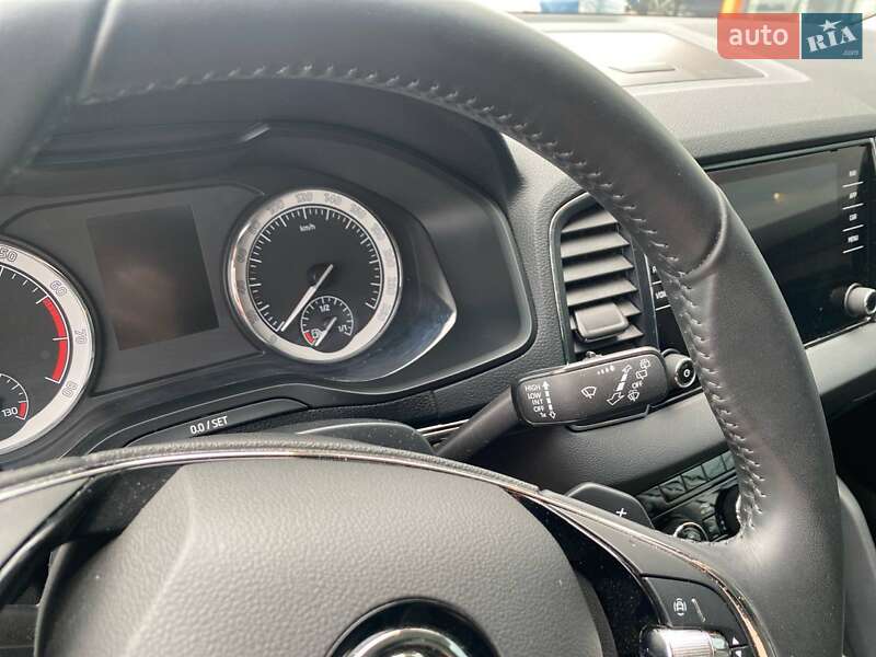 Позашляховик / Кросовер Skoda Karoq 2022 в Ужгороді