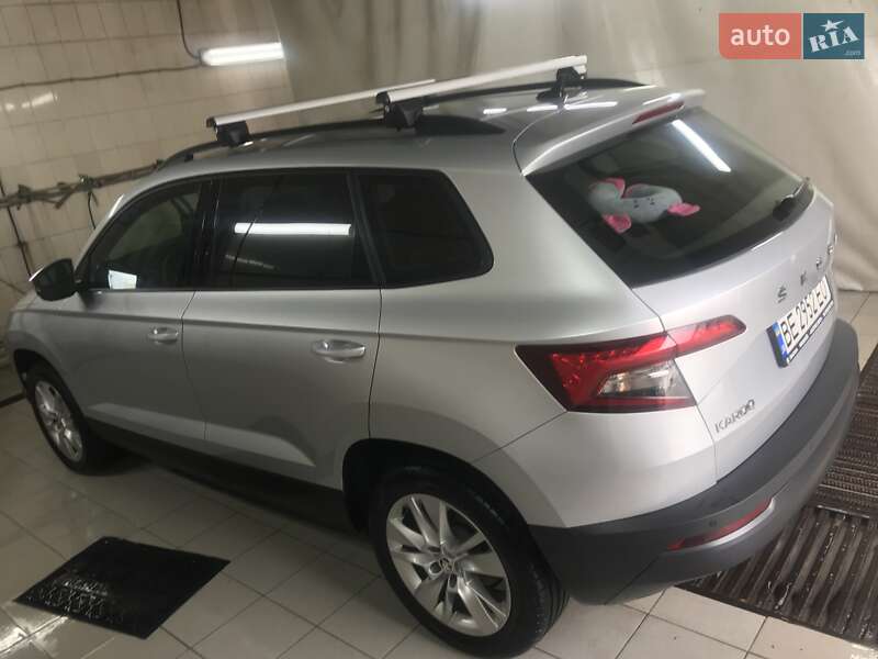 Внедорожник / Кроссовер Skoda Karoq 2021 в Львове