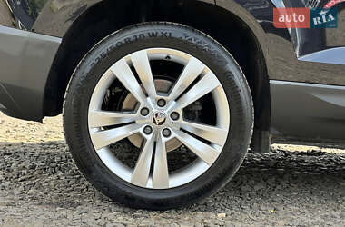 Внедорожник / Кроссовер Skoda Karoq 2020 в 